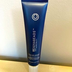 Brand new!!  Rejuvabeads by Monat - split ends mender